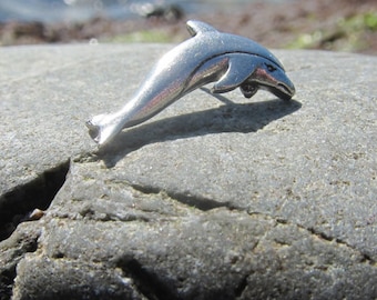 Dolphin Lapel Pin - CC120- Dolfijn, Oceaan, Zeedieren, Zeedieren en Aquariumspelden