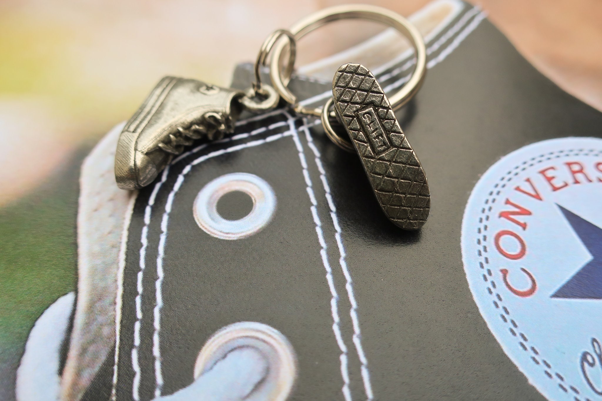 Chuck top taylor keychain