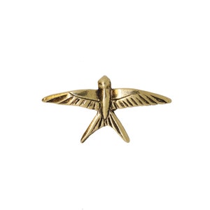 Swallow Gold Lapel Pin - CC232G- Bird, Bird Watching, and Wildlife Pins