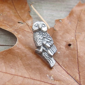 Owl Lapel Pin - CC443- Owl, Bird, Nocturnal Animals, Wildlife, Woodland Animal Gifts and Pins