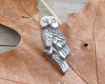 Owl Lapel Pin - CC443- Owl, Bird, Nocturnal Animals, Wildlife, Woodland Animal Gifts and Pins