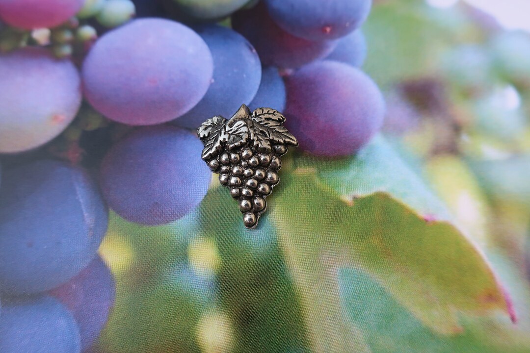 Grapes Lapel Pin CC259 Pewter Vineyard and Wine Gifts and Pins Etsy