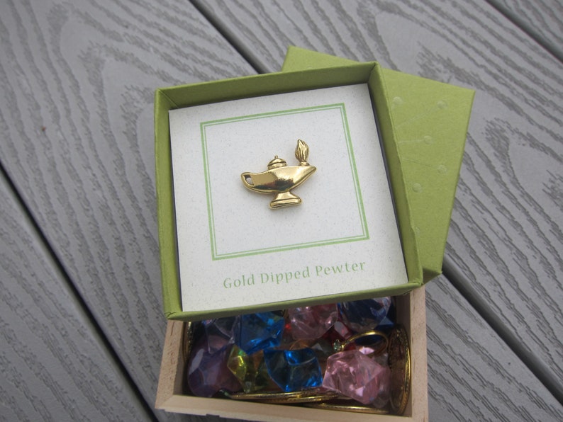 Gold Lamp Of Learning Lapel Pin Cc507g Oil Genie 50