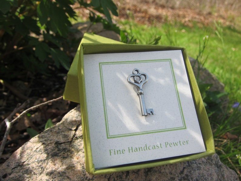Skeleton Key Lapel Pin CC417 Key Skeleton Key Hotel Etsy