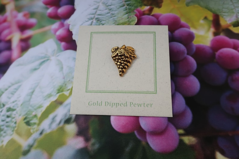 Gold Grapes Lapel Pin CC259G Grapes Wine Winery Vineyard Etsy
