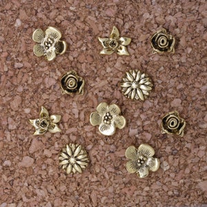 Flower Pushpins PN134 Home Office, Gardening and Floral Gifts and Decor for Corkboards image 4