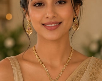 Conjunto de colar e brincos combinando com pérolas Kundan de inspiração vintage, feito à mão. Joias étnicas para noivas, perfeitas para festas e ocasiões especiais. Um presente elegante para ela.