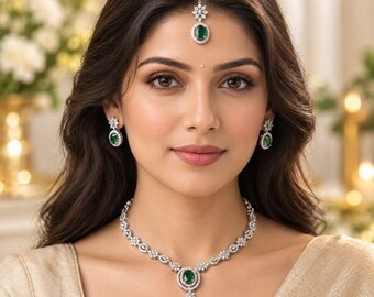 Conjunto de colar e brincos com cristais CZ verde esmeralda para noivas, joias marcantes em prata, presente perfeito para casamentos e festas.