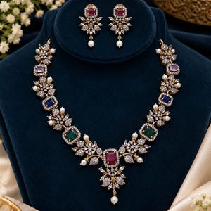 Elegant Navratan-stil flerfärgad ädelstenspärlhalsband, förgyllt smyckeset med blommig kubisk zirkonia för bröllop och festkläder
