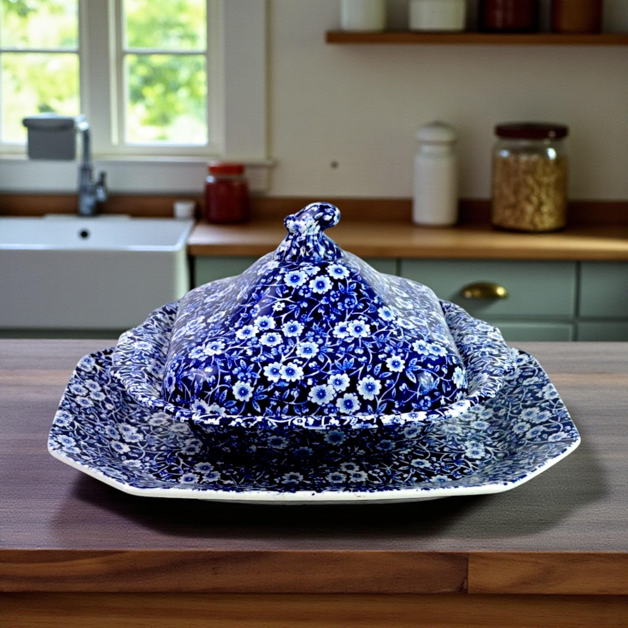 英国ヴィンテージ Burleigh Calico 蓋付きサービングディッシュ Vintage Burleigh Blue Calico Covered Vegetable Bowl: Staffordshire