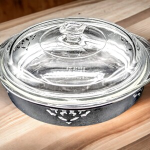 Vintage Clear Pyrex Casserole Dish with Lid - Model #221