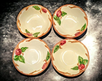 Vintage Set of 4 Franciscan Apple 5 1/4 Inch Berry Bowls Excellent Condition Made In USA