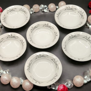 Harmony House Platinum Garland Set of 6 Berry Bowls 5.5 Inches All Meticulously Crafted in Japan