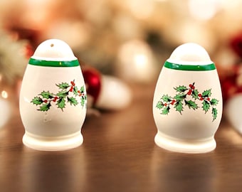 Salero y pimentero Spode con forma de árbol de Navidad, ancho, ribete verde, nuevo sello de la Casa de la Moneda de Inglaterra
