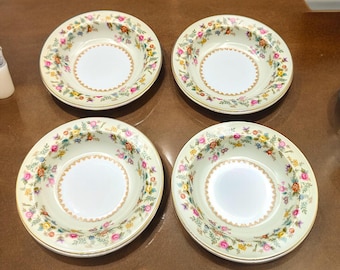 Noritake Smilax Berry Bowls (Set of 4): Multicolor Floral, Cream Rim