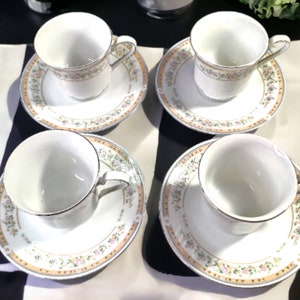 Vintage Set of 4 Kentfield and Sawyer Teacups with Saucers Excellent Condition Beautiful Floral Pattern