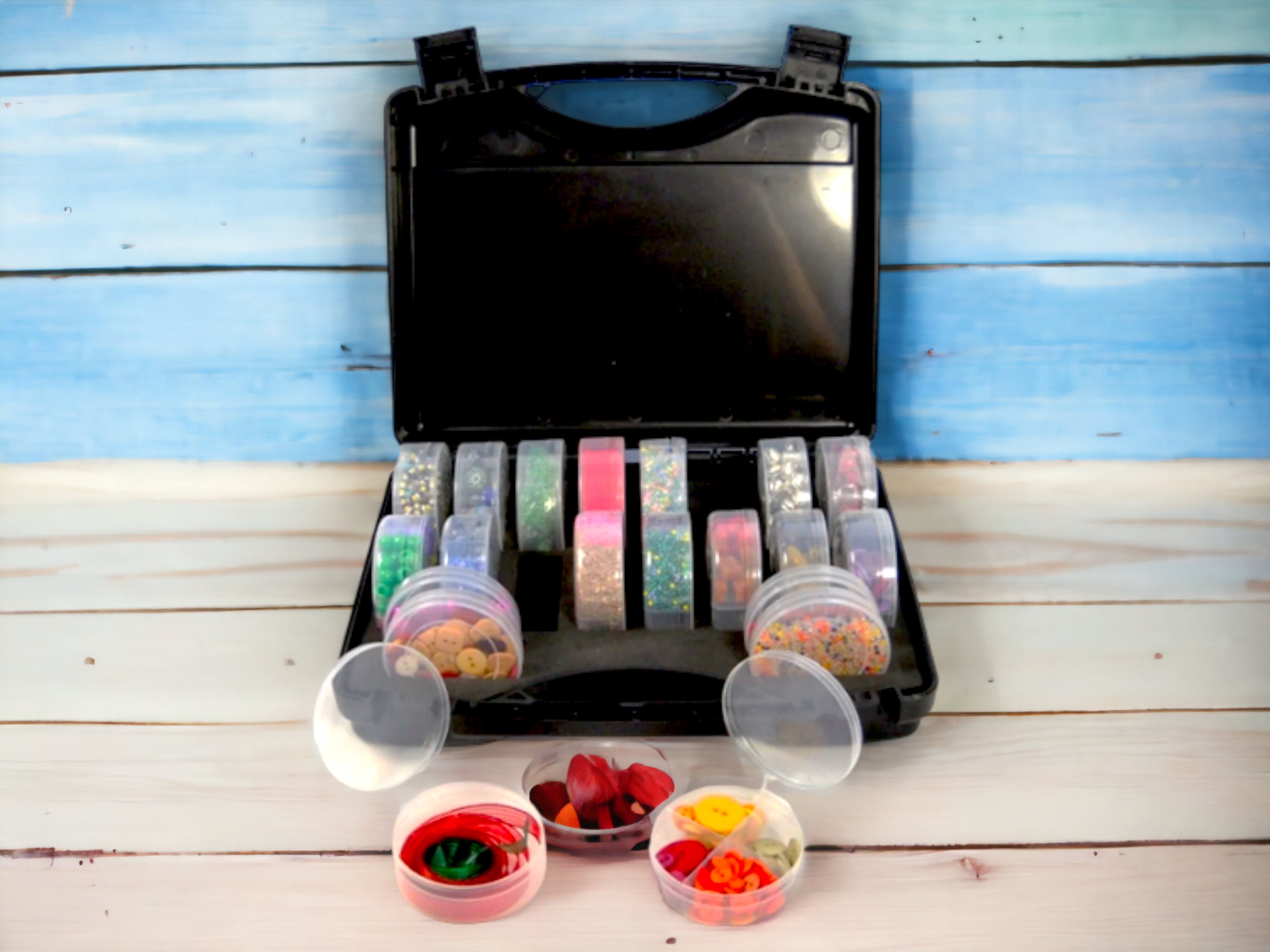 Jampac Bead Organizer-20 Individual Containers-positive Latching suitcase  Carries All Items for Travel and Storage' From Tidy Crafts 