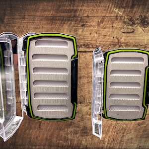 Set of 2 Clear Polycarbonate Double Sided Fly Boxes with Foam Sawtooth Liners Watertight Factory 2nds for Fly Fishing