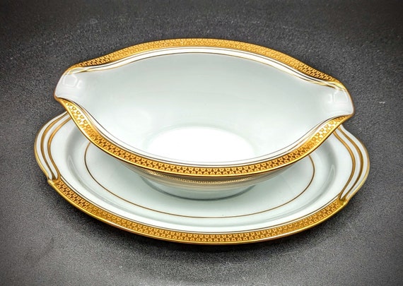 Vintage Noritake Goldridge 5084 S Gravy Boat With Attached Vintage Noritake Goldridge 5084 S Gravy Boat With Attached