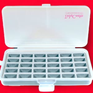 M Style Bobbin Box-- Long Arm and Quilting Machines-Securely Holds 30 M Style Bobbins!  Item 1460M