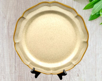 Vintage Mikasa Garden Club Round Serving Platter 12.5 Inch 1977-1982 Beige and Brown Speckles