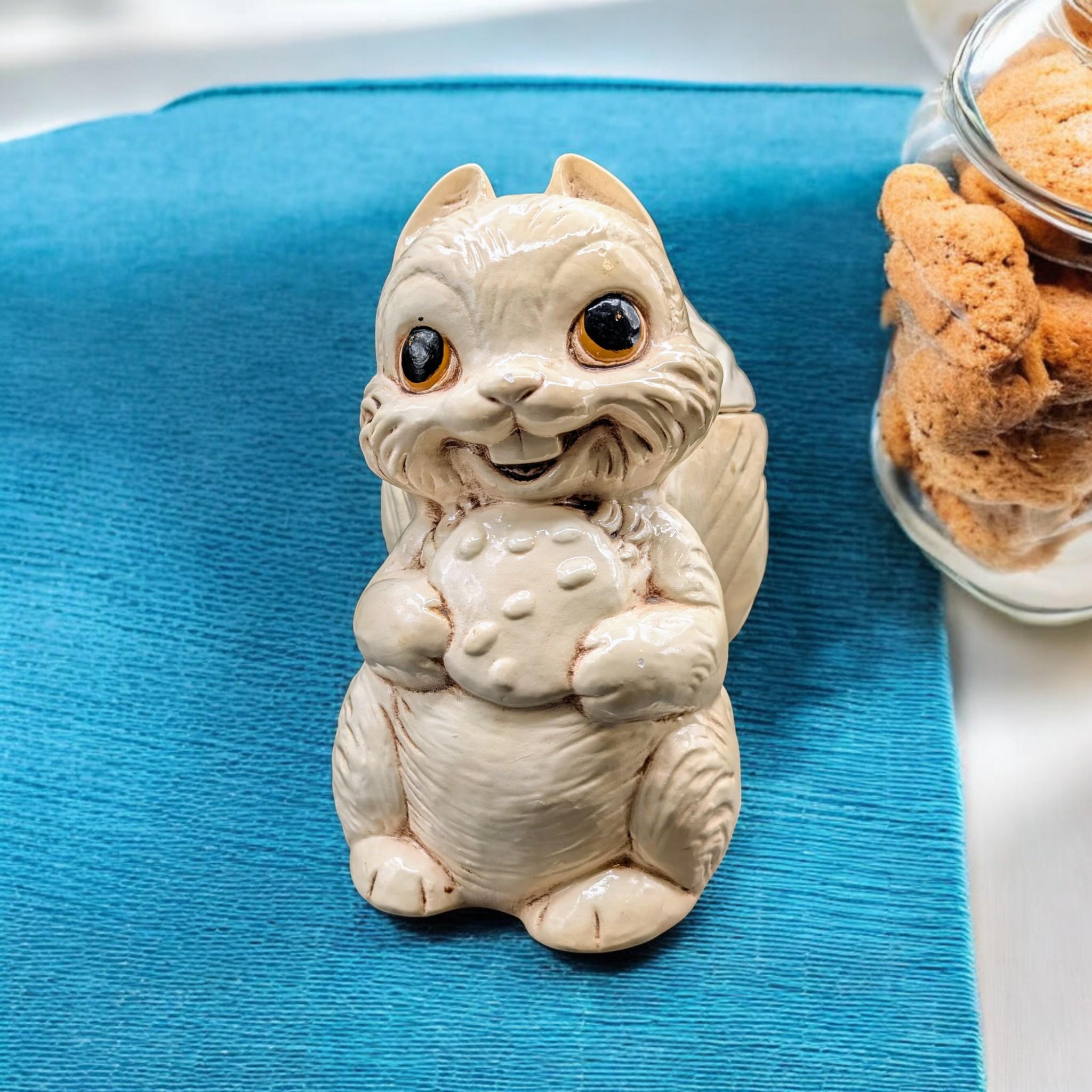 Vintage Twin Winton Squirrel Cookie Jar: 1960s-70s Rustic Kitchen