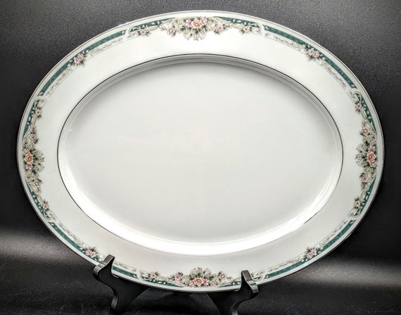Noritake Legendary Enhancement 13.5 Inch Serving Platter 4035