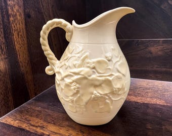 Belleek Ireland Ivy Yellow 20 Oz Pitcher Vintage Irish Pottery Cream Floral 5 7/8 Inch