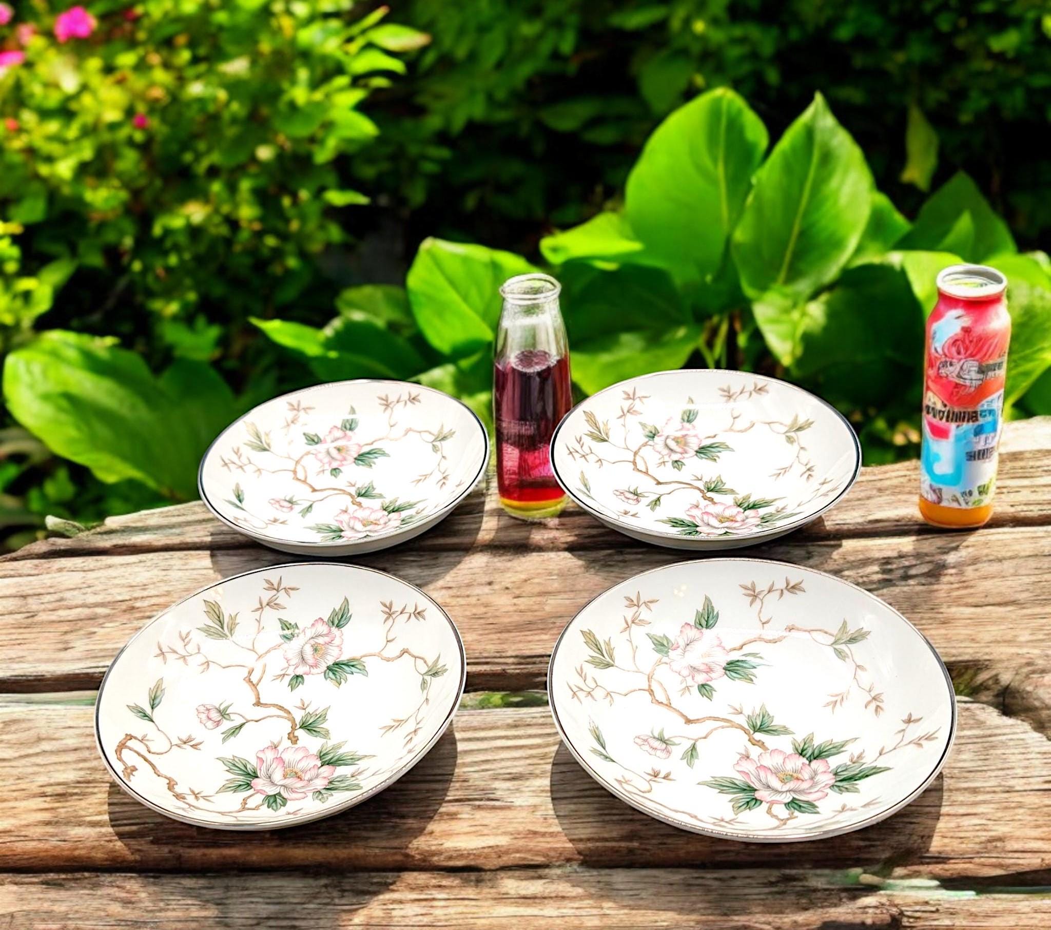 オールドノリタケ、里帰り品です。Old Noritake flower base OLD Noritake オールドノリタケ orange small flower vase（M