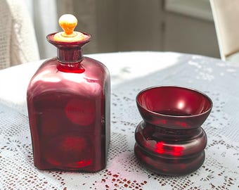 Acacia Bouteille Bottle with Stopper & Fire King Ruby Red Squatty Vase
