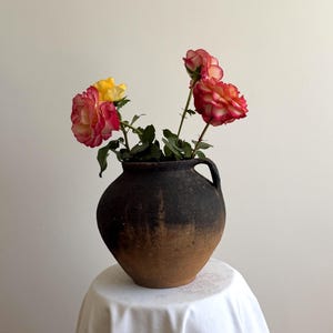 Black Beige Clay Pot with Handle – Handmade Ceramic Vase, Rustic Kitchen Utensil Holder