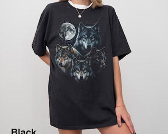 Wolf Vintage 90s Graphic Style Comfort Colors Tshirt, Grunge Retro Wolf Faded Tee, 2000s Wolf Gift, Wild Nature Wolf Howling Moon Y2k Gothic