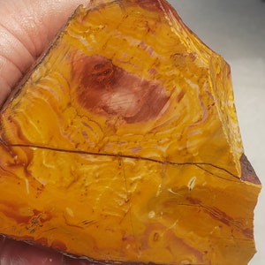 Wonderstone Rough Gem WRG6C