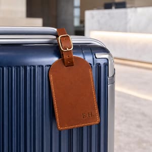 Personalized Crazy Horse Leather Luggage Tag, Custom Initial Suitcase Tag, Engraved Travel Accessory, Destination Wedding Favor Gift for Men