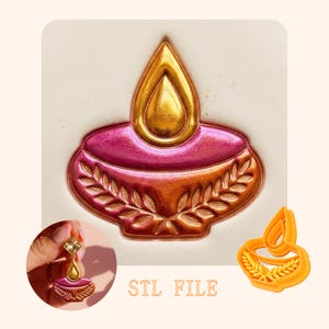 Può includere: Un cartello in legno rustico con la scritta "Welcome to our home" in lettere bianche. Il cartello presenta una finitura invecchiata e un design semplice e accogliente, per la decorazione.