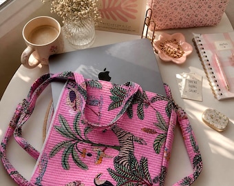 Gesteppte Laptoptasche mit Tropischem Muster und Sling Strap
