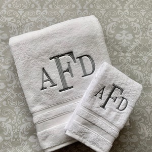 Monogrammed Bath and Hand Towel Set Century BTS003CE // Personalized Gift // Graduation Gift // Wedding Gift Couple Unique