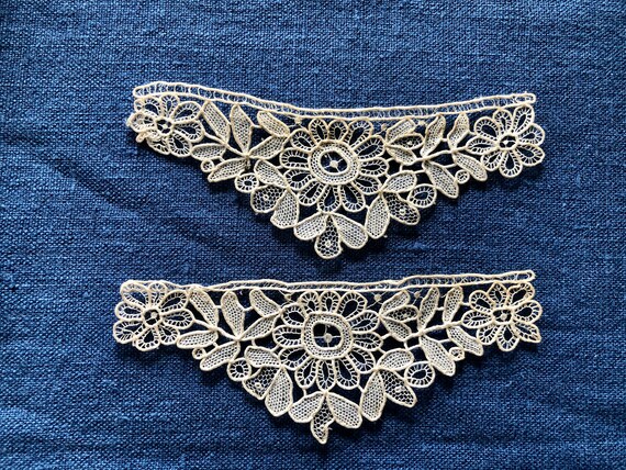 Child’s Antique Lace Cuffs Vintage Victorian Hand… - image 3