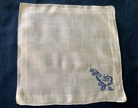 Handkerchief Madeira Blue L Initial White Linen V… - image 2
