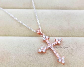 Minimalistyczny naszyjnik z krzyżem z 14-karatowego różowego złota dla kobiet, delikatny wisiorek z cyrkoniami i diamentami, biżuteria chrześcijańska