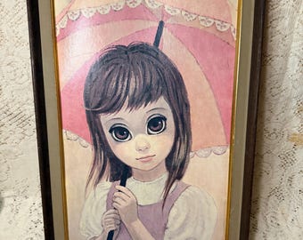Vintage Missy Ward Dziewczyna z dużym okiem wydruk w ramce na ścianę Różowy parasol Retro wystrój pokoju dziecięcego Kicz z połowy wieku Portret smutnego oka