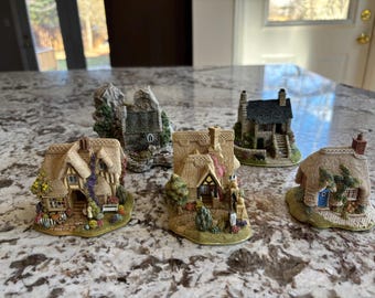 Lilliput Lane Houses, Vintage Collectibles