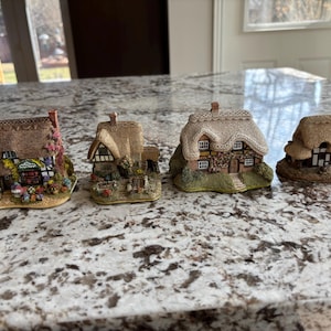 Lilliput Lane Houses, Vintage Collectibles