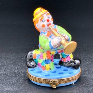 Vintage  Limoges France Sinclair Clown Trumpet Trinket Box Peint Main Limited Rare Signed