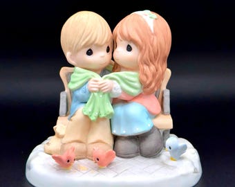 Precious Moments Figurine  Couple Bench w/Box