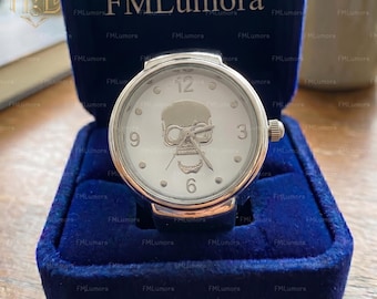 Anillo de reloj de calavera funcional, joyería de dedo, regalo para chica gótica, reloj espeluznante para llevar puesto, pequeño anillo de cuarzo, regalo