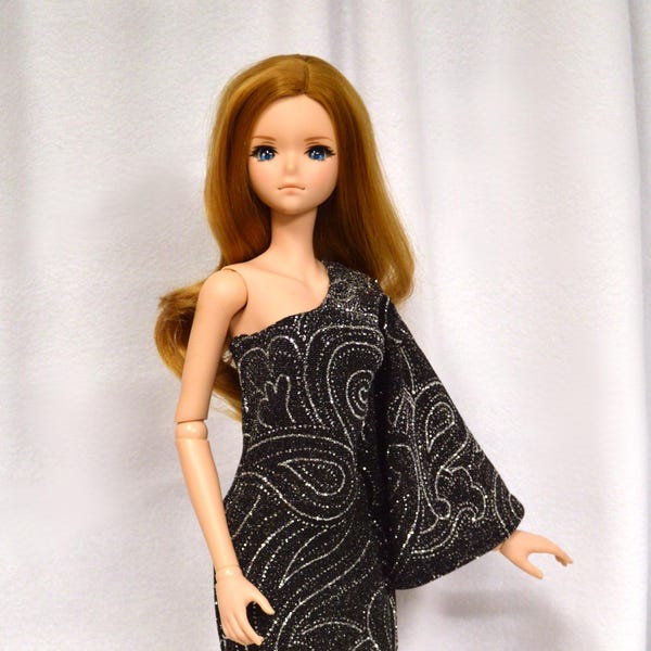Smart Doll Silver Sparkles Special Occasion dress, asymmetrical and bare shoulder