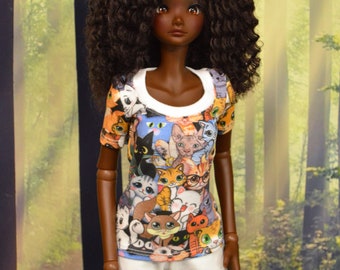 Smart Doll Classic Graphic T-shirts with choice of cartoon cats or dogs