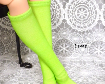 Calcetines hasta la rodilla para muñecas inteligentes Pear Body, disponibles en colores lisos y estampados.
