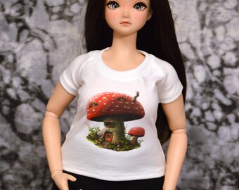 Pear Body Smart Doll Graphic T-shirts with choices